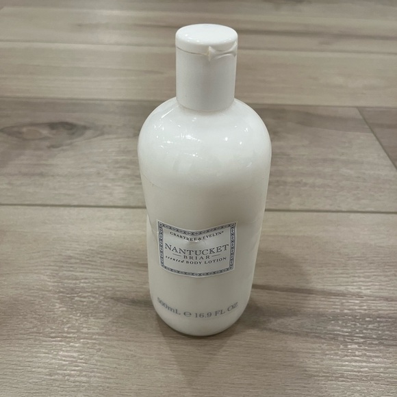 Crabtree and Evelyn Other - CRABTREE & EVELYN NANTUCKET BRIAR SCENTED BODY LOTION 16.9 OZ. 75% FULL